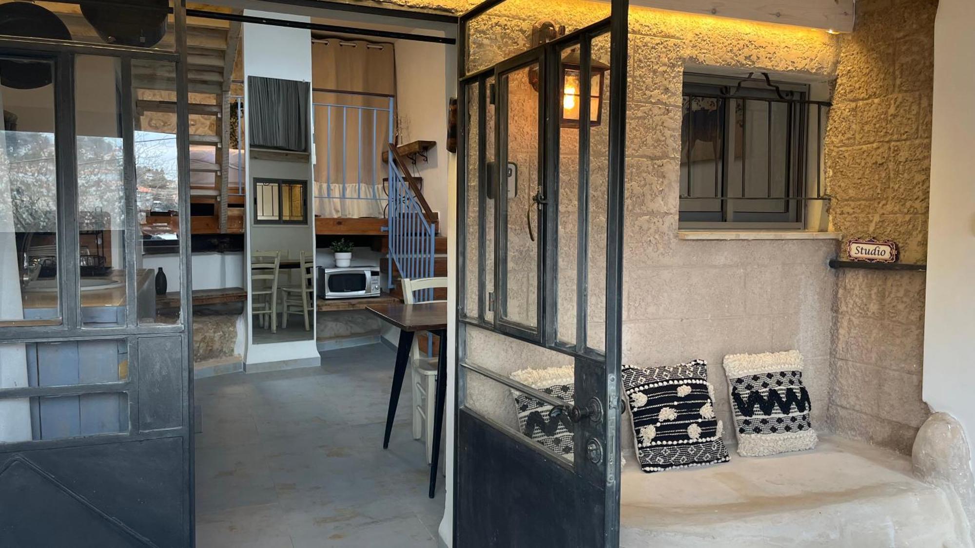 Harmony Inn 제파트 외부 사진